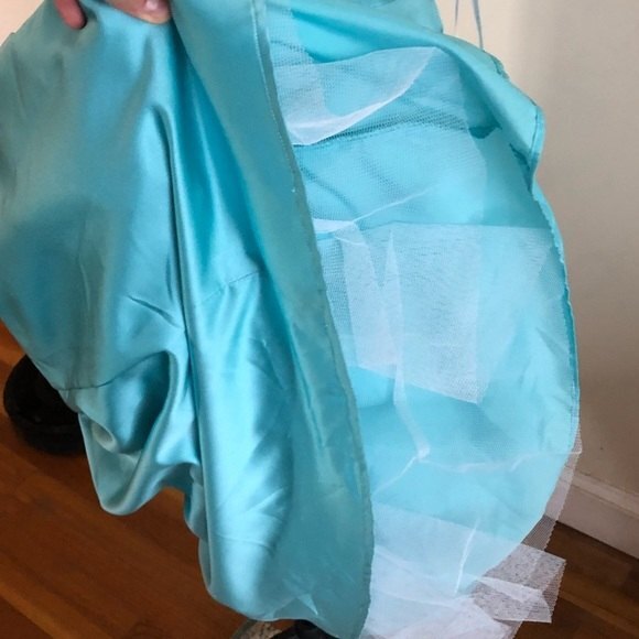 Beautiful Turquoise Prom Ball Bridal Dress - Picture 10 of 10